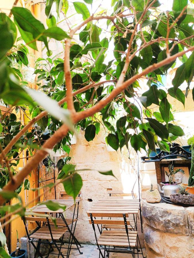 Fusion Homestay Accommodation Mosta Bagian luar foto